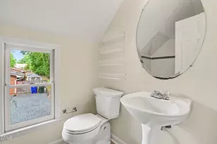 100 Shelton St, Carrboro, NC 27510 - Photo 15