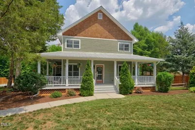 204 N Nash Street, Hillsborough, NC 27278 - Photo 1