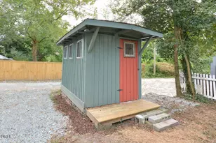 2307 Chapel Hill Rd, Durham, NC 27707 - Photo 29