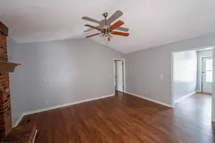 7334 Pebblebrook Dr, Fayetteville, NC 28314 - Photo 3