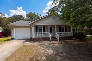 7334 Pebblebrook Dr, Fayetteville, NC 28314 - Photo 1