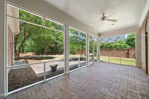 3403 Alamance Dr, Raleigh, NC 27609 - Photo 9