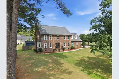 107 Ashley Lane, Dunn, NC 28334 - Photo 3