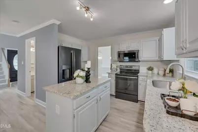 105 Merowe Court, Cary, NC 27513 - Photo 7
