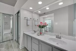 105 Merowe Ct, Cary, NC 27513 - Photo 17