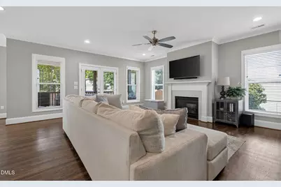 5017 Centerbud Place, Raleigh, NC 27606 - Photo 9