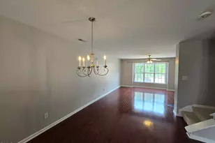 10028 Blackwell Dr, Raleigh, NC 27617 - Photo 5