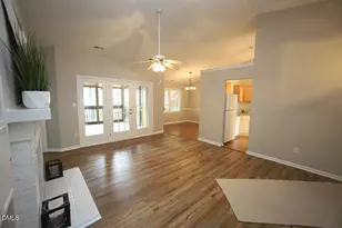 1106 Cotswold Ct, Raleigh, NC 27609 - Photo 5
