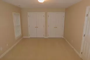 106 Southbank Dr, Cary, NC 27518 - Photo 9