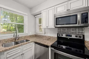 4340 Bona Ct, Raleigh, NC 27604 - Photo 3