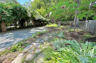 107 E Poplar Ave, Carrboro, NC 27510 - Photo 55