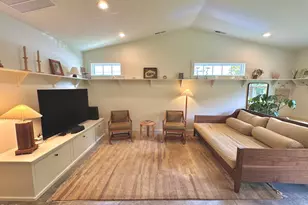 107 E Poplar Ave, Carrboro, NC 27510 - Photo 23
