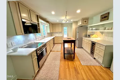 107 E Poplar Avenue, Carrboro, NC 27510 - Photo 5