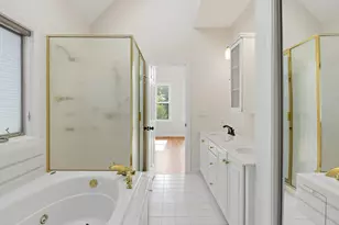 111 Windrock Ln, Cary, NC 27518 - Photo 17