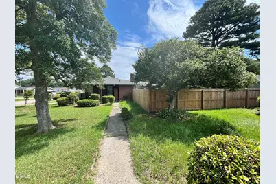612 W Noble Street, Selma, NC 27576 - Photo 11