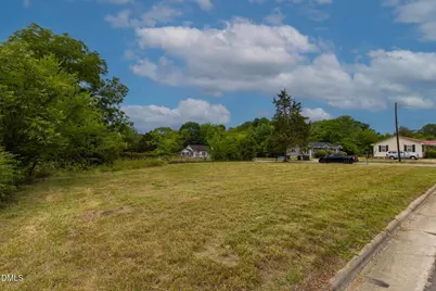 613 Broad Street, Oxford, NC 27565 - Photo 3