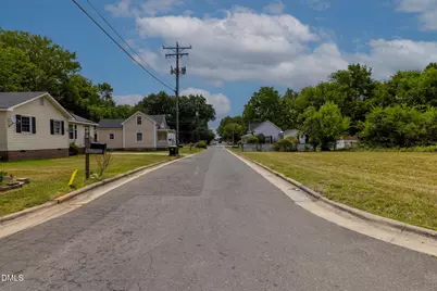 613 Broad Street, Oxford, NC 27565 - Photo 7