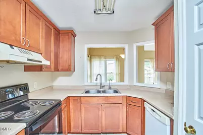 9 Hickory Wood Square, Durham, NC 27713 - Photo 7
