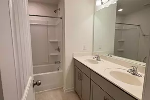 1070 Coldstream Dr, Burlington, NC 27215 - Photo 15