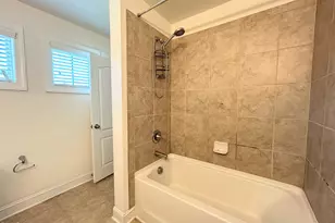 735 Lampwick Ln, Cary, NC 27513 - Photo 25