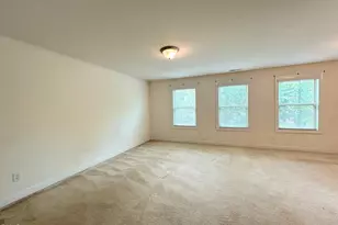 735 Lampwick Ln, Cary, NC 27513 - Photo 15