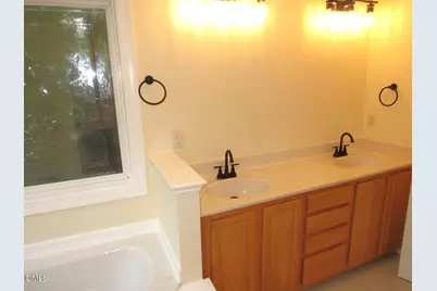 1623 Rogers Pointe Lane, Creedmoor, NC 27522 - Photo 27