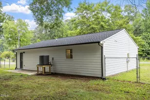 802 Felicia St, Durham, NC 27704 - Photo 3