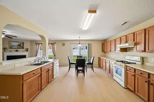 2916 Skybrook Ln, Durham, NC 27703 - Photo 13
