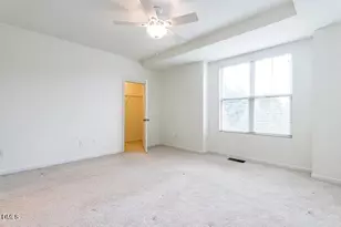 3917 Brokenshire St, Cary, NC 27519 - Photo 5