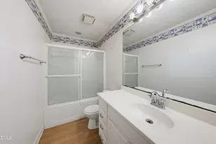 5209 Cabin Pl, Raleigh, NC 27609 - Photo 17