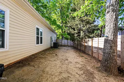 3833 Kelford Street, Raleigh, NC 27606 - Photo 19