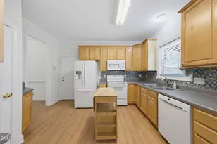 2120 Thoroughbred Dr, Hillsborough, NC 27278 - Photo 5