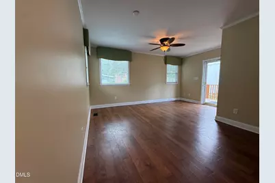 304 E Woodall Street, Smithfield, NC 27577 - Photo 17