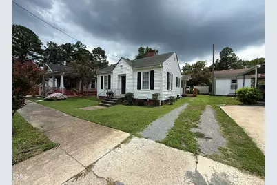 304 E Woodall Street, Smithfield, NC 27577 - Photo 3
