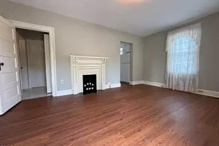 304 E Woodall St, Smithfield, NC 27577 - Photo 5