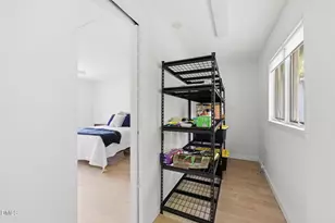 745 Catawba St, Raleigh, NC 27609 - Photo 25