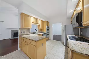 205 Livingstone Dr, Cary, NC 27513 - Photo 3