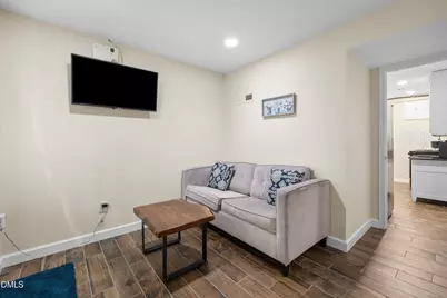 105 Lexington Road, Chapel Hill, NC 27516 - Photo 23