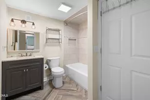 105 Lexington Rd, Chapel Hill, NC 27516 - Photo 35