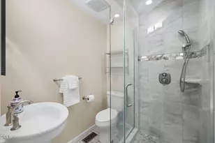 105 Lexington Rd, Chapel Hill, NC 27516 - Photo 19