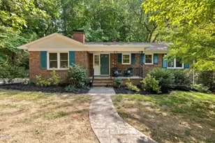 105 Lexington Rd, Chapel Hill, NC 27516 - Photo 3