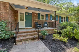 105 Lexington Rd, Chapel Hill, NC 27516 - Photo 3