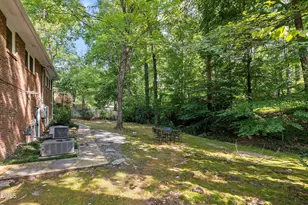 105 Lexington Rd, Chapel Hill, NC 27516 - Photo 37