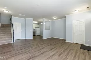 2200 Valley Edge Dr, Raleigh, NC 27614 - Photo 9