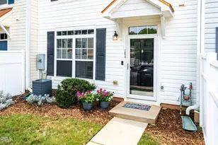 2200 Valley Edge Dr, Raleigh, NC 27614 - Photo 7