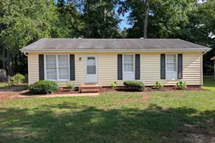 118 E McIver St, Zebulon, NC 27597 - Photo 1
