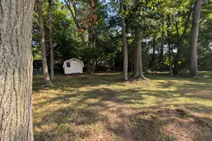 118 E McIver St, Zebulon, NC 27597 - Photo 25