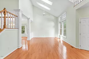 207 Windhover Dr, Chapel Hill, NC 27514 - Photo 5