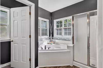 100 Drakeshire Court, Morrisville, NC 27560 - Photo 19