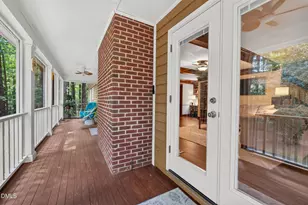 105 Dewberry Ct, Cary, NC 27518 - Photo 37